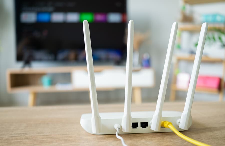 Closer laptop to router Closer laptop to router